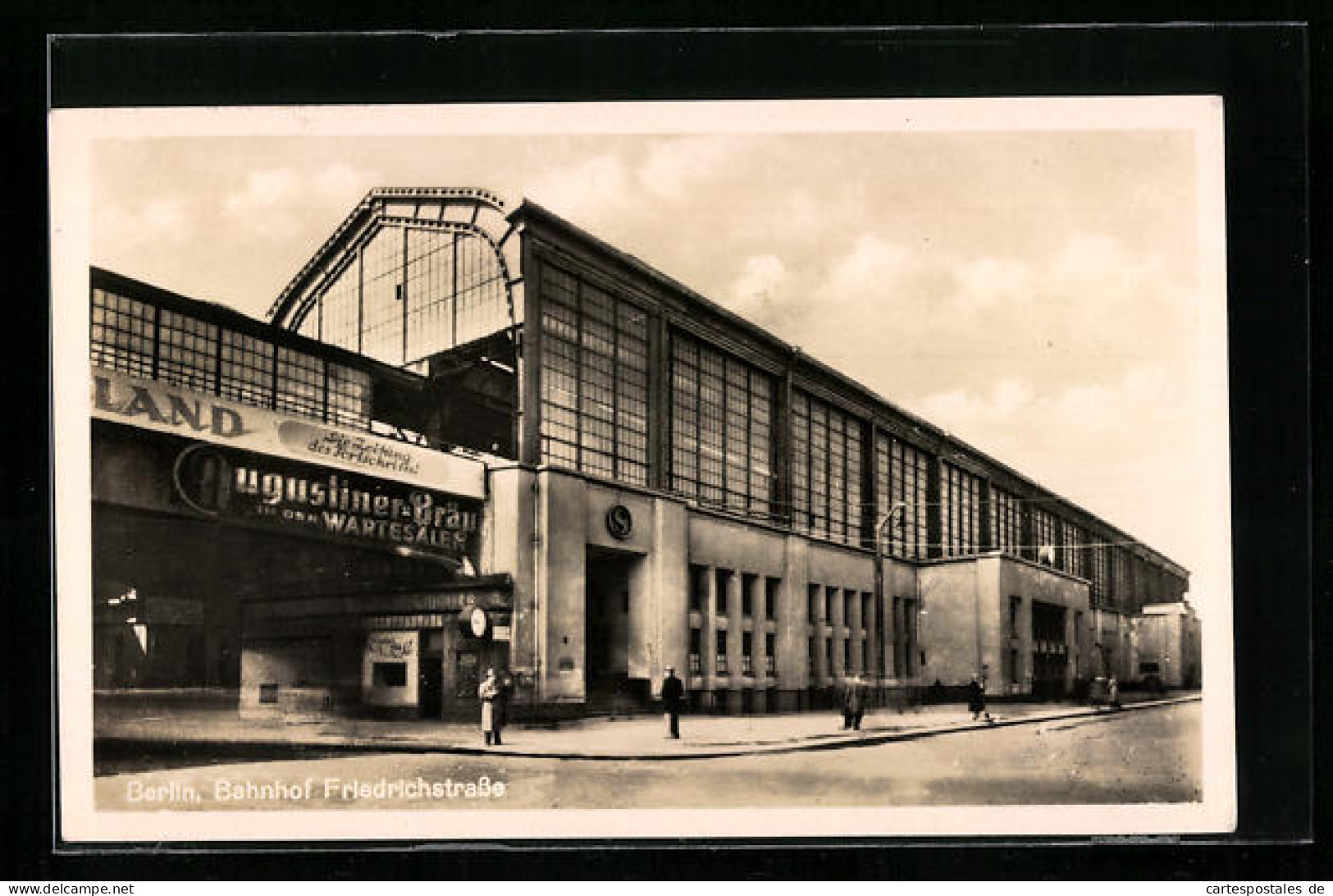 AK Berlin, Bahnhof Friedrichstrasse  - Mitte