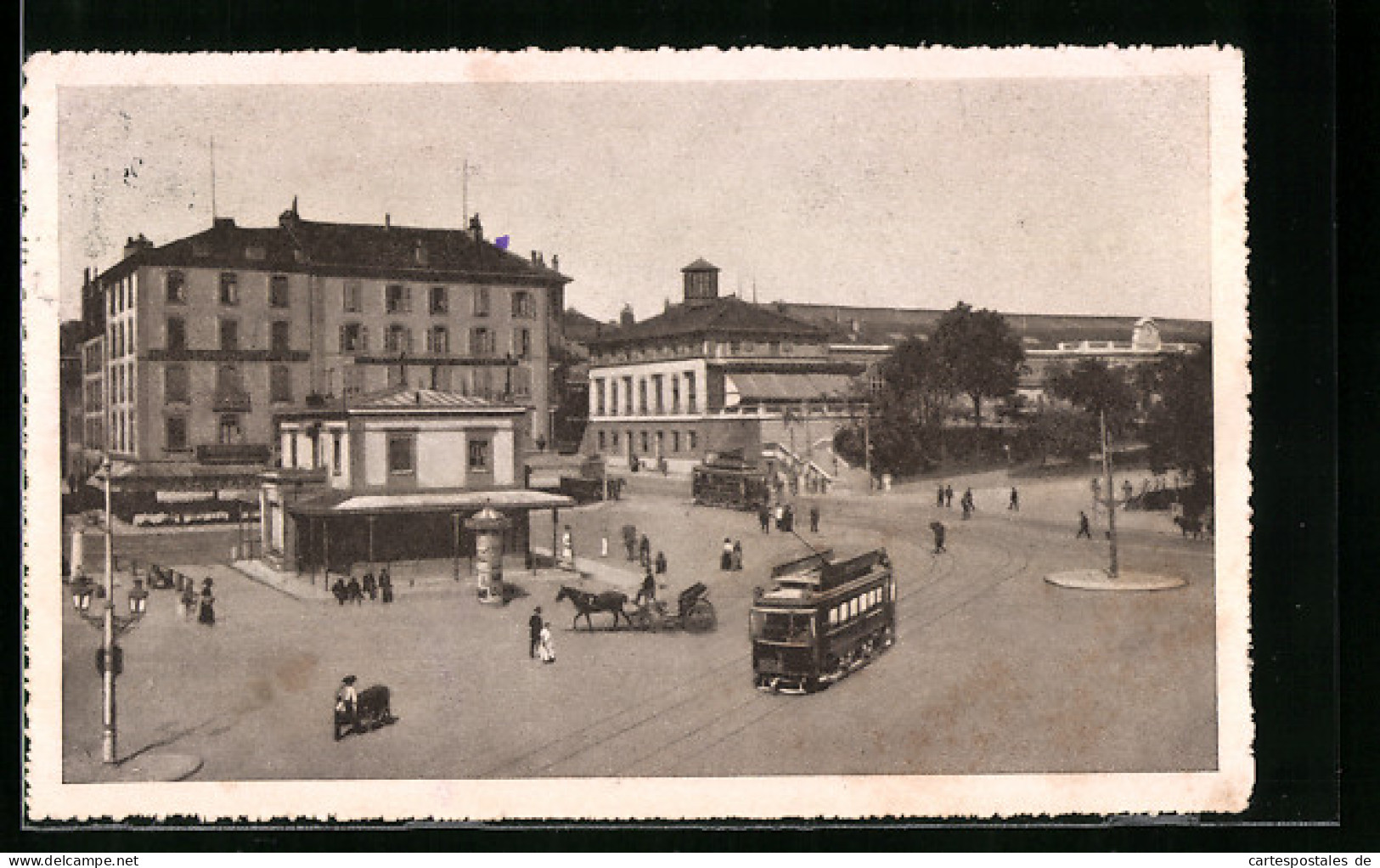 AK Genève, La Gare Et Place Cornavin, Strassenbahn  - Strassenbahnen