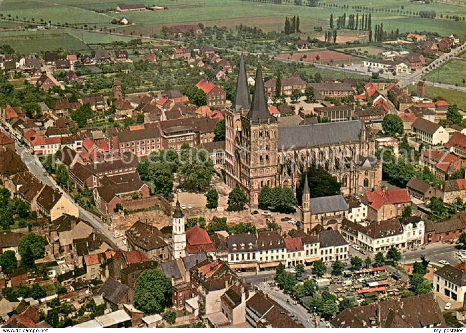 73617936 Xanten Stadt Und Roemisches Amphitheater Fliegeraufnahme Xanten - Xanten