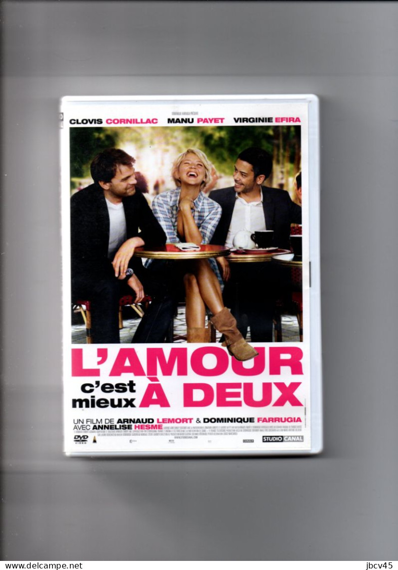 DVD  L AMOUR C EST MIEUX A DEUX - Comédie