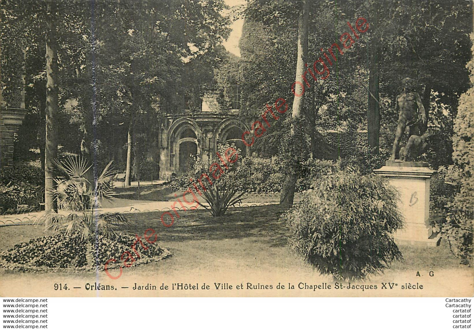 45.  ORLEANS .  Jardin De L'Hôtel De Ville Et Ruines De La Chapelle St-Jacques . - Orleans