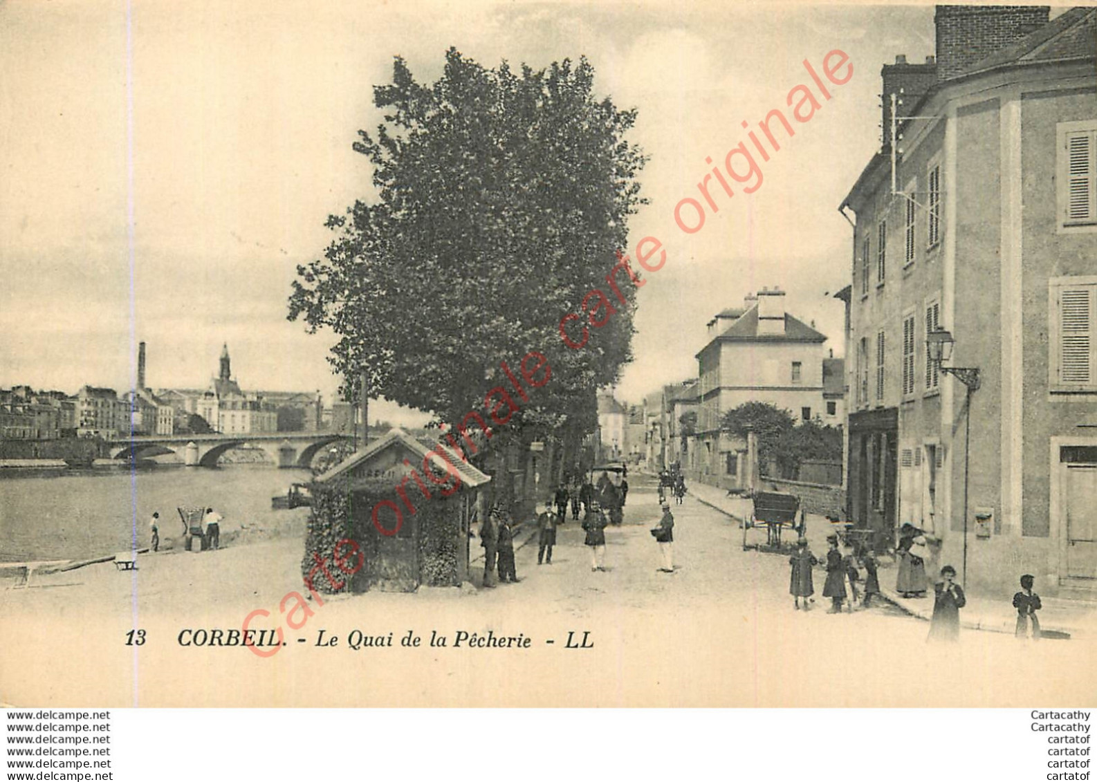 91.  CORBEIL .  Le Quai De La Pêcherie .  CPA Animée . - Corbeil Essonnes