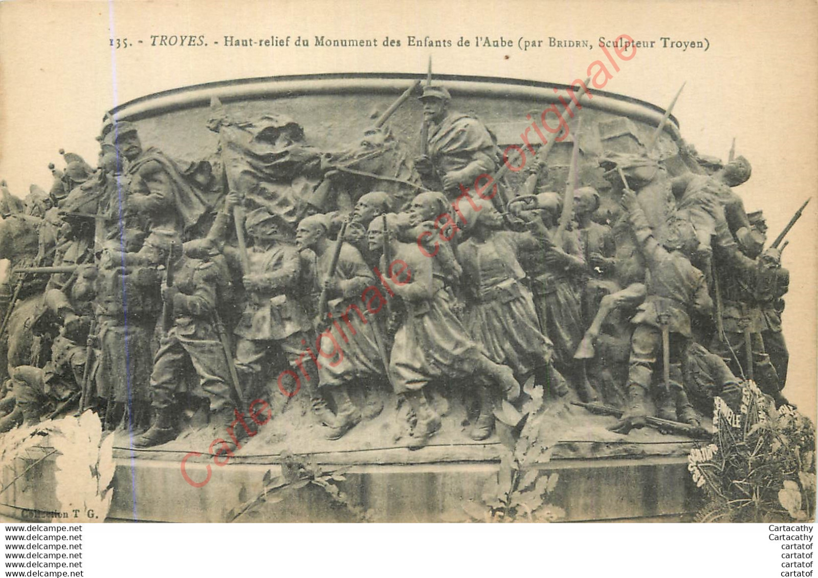 10.  TROYES .  Haut-Relief Du Monument Des Enfants De L'Aube Par Briden . - Troyes