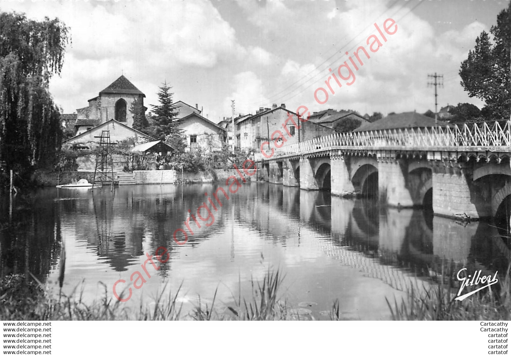 16.  RUFFEC .  La Charente Au Pont De Condac . - Ruffec