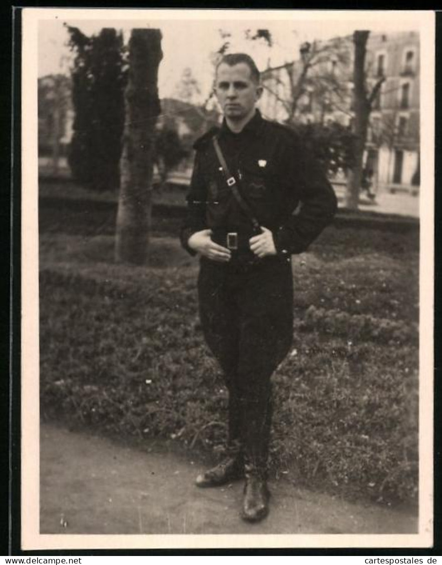 Fotografie Nikolas Von Hartong, Mitglied Der Faschistischen Spanischen Falange Organisation  - Guerre, Militaire