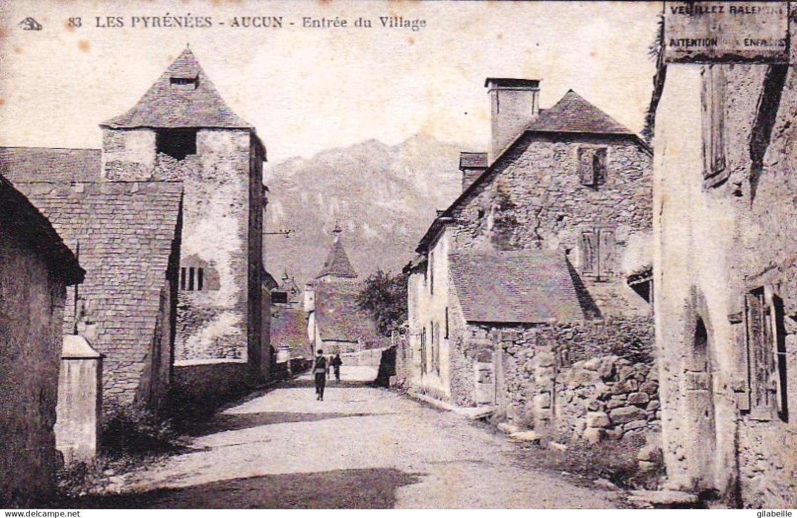 65 - Hautes Pyrenees - AUCUN - Entrée Du Village - Sonstige & Ohne Zuordnung