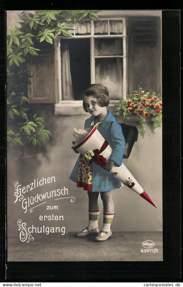 Foto-AK Amag Nr. 63971 /5: Junges Kind Mit Rot-weisser Schultüte In Blauem Mantel  - Fotografie