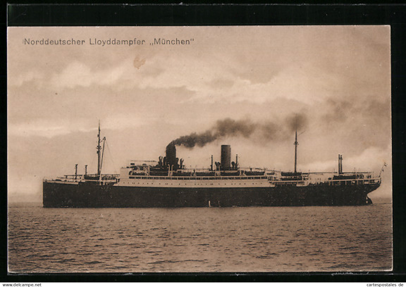 AK Norddeutscher Lloyddampfer München Auf See, Passagierschiff  - Steamers