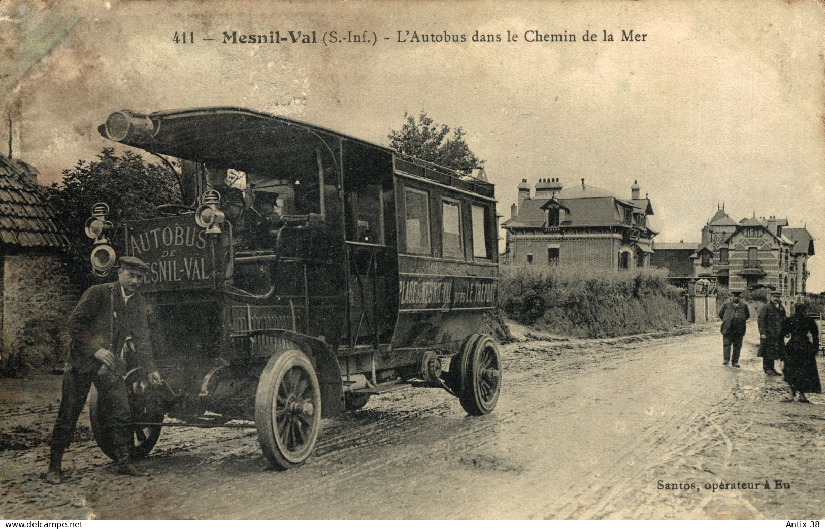 N79 - 76 - MESNIL-VAL - Seine-Maritime - L'Autobus Dans Le Chemin De La Mer - Mesnil-Val