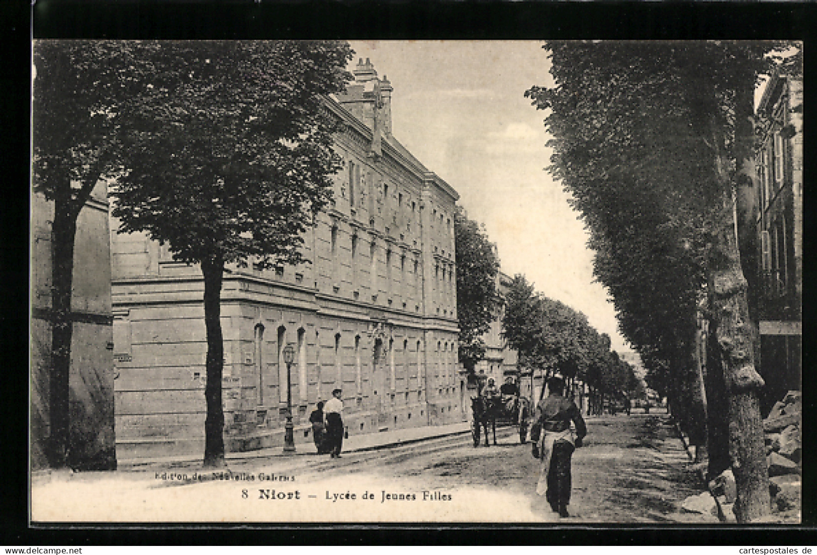 CPA Niort, Lycée De Jeunes Filles  - Niort