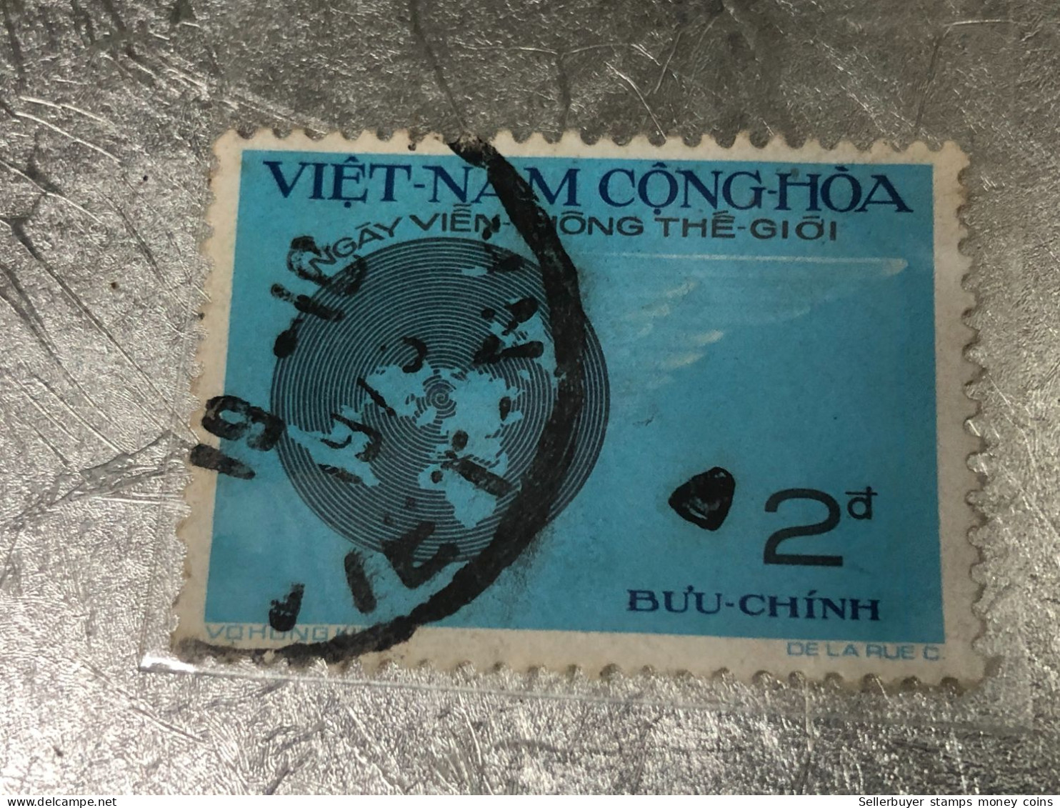 SOUTH VIETNAM Stamps(1973--2d00) PRINT ERROR(ASKEW )1 STAMPS-vyre Rare - Vietnam