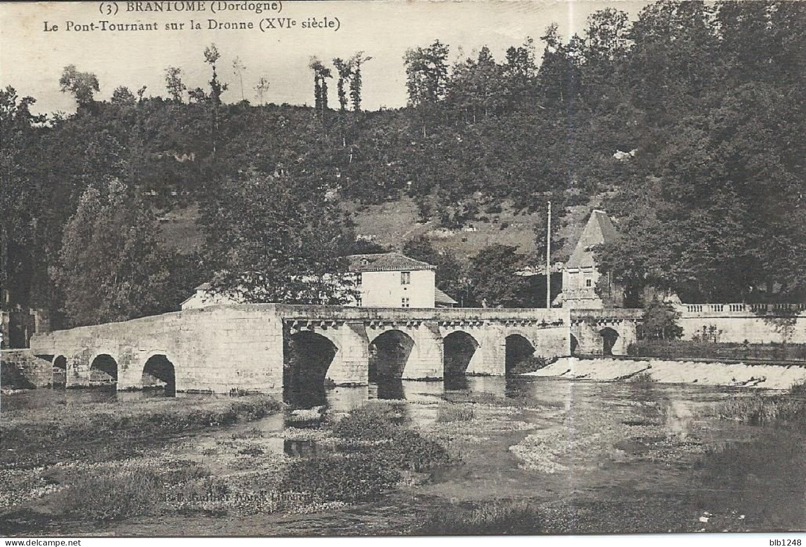 [24] Dordogne > 3 CPA De Brantome Le Pont Tournant Les Allees HenriIV La Fontaine - Brantome