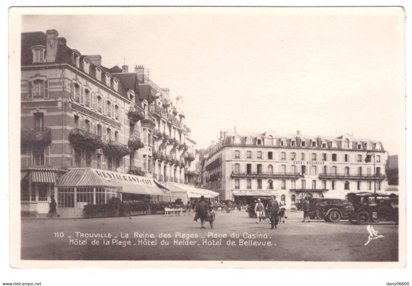 TROUVILLE - Place Du Casino  (carte Photo Animée) - Trouville