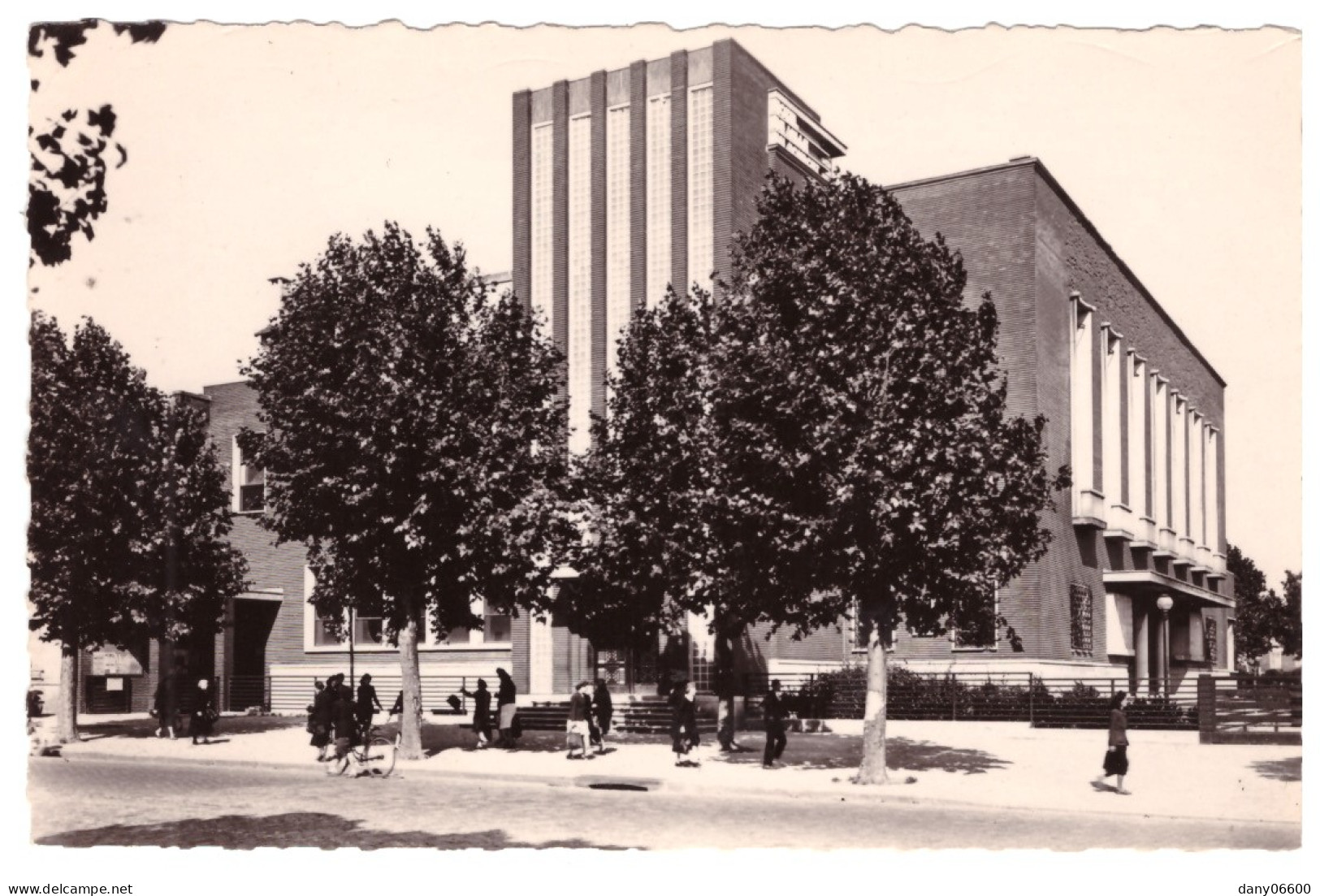 LE BOURGET - L'Hotel De Ville  (carte Photo Animée) - Le Bourget