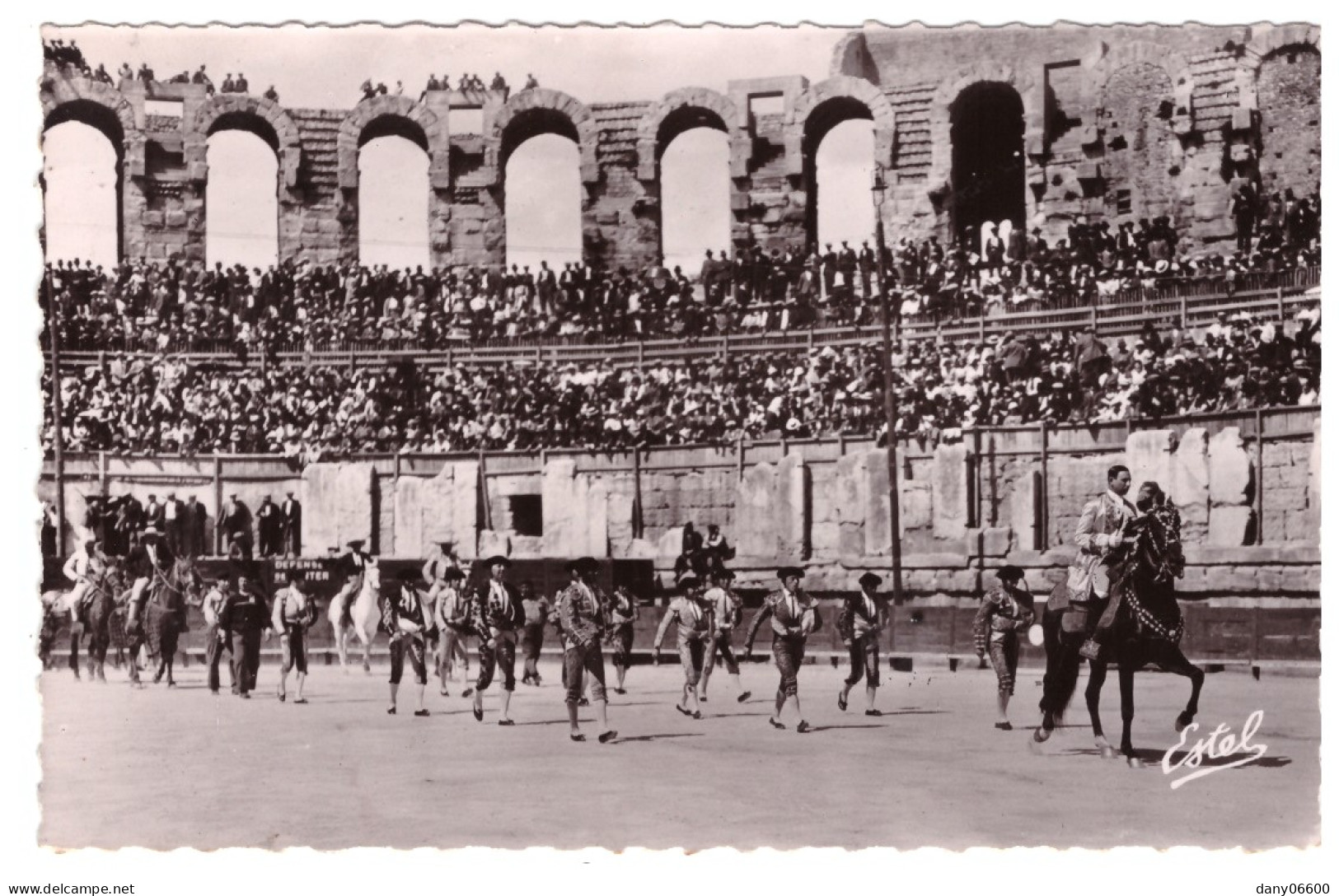 CORRIDA DE TOROS  (carte Photo Animée) - Stierkampf