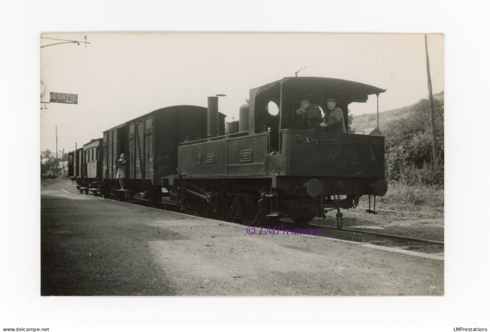 Photo Locomotive CFL Limagne 3 Gare Billom 1954 Puy De Dôme 63 Auvergne France Train Chemin Fer Loco Motrice Vapeur VNS - Trains