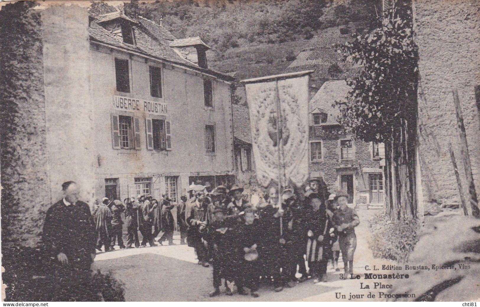 DEP12/001.........LE MONASTERE ...JOUR DE PROCESSION - Otros & Sin Clasificación