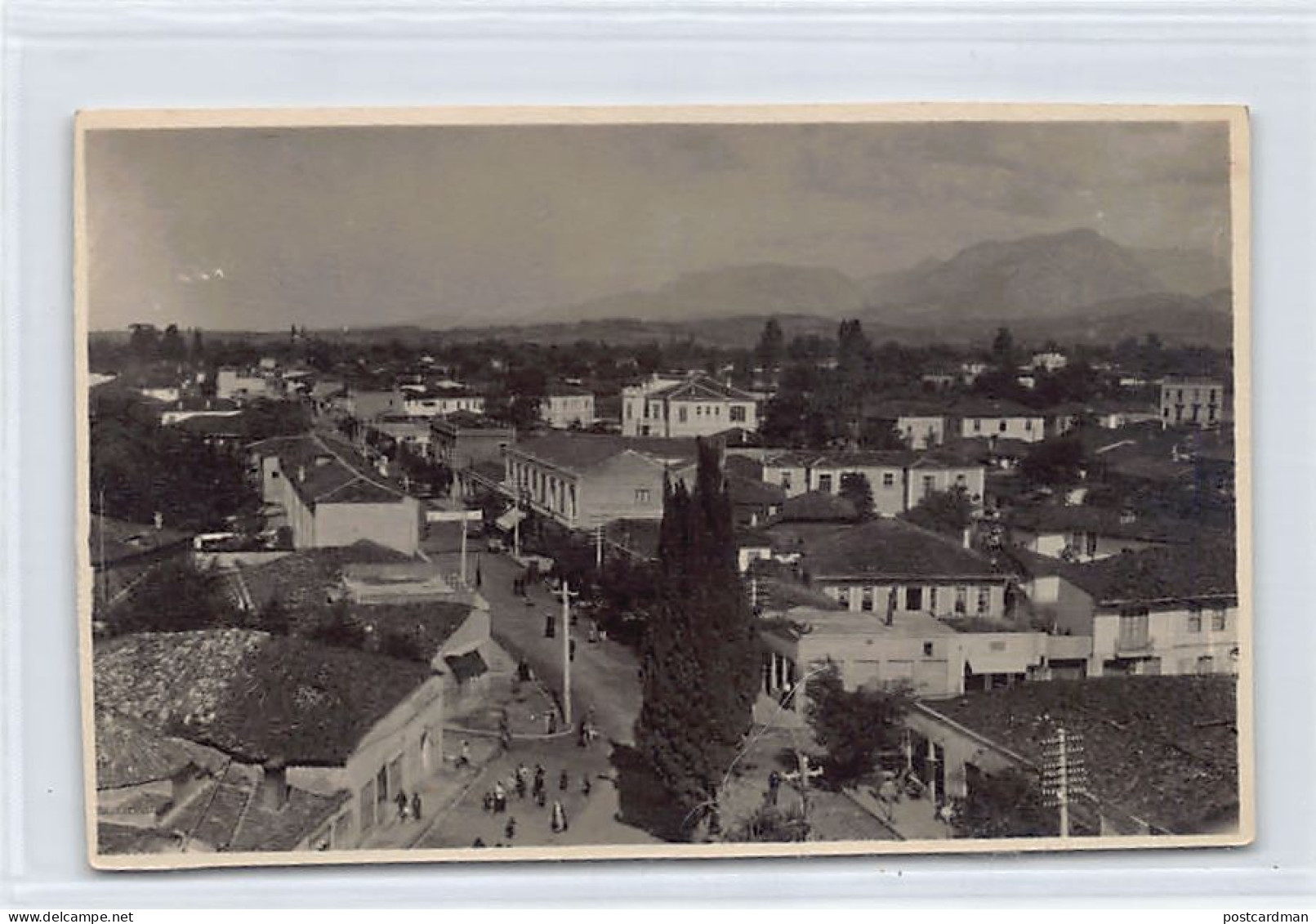 Albania - TIRANA - The King's Street - REAL PHOTO (circa 1932) - Publ. Agence Trampus  - Albanië