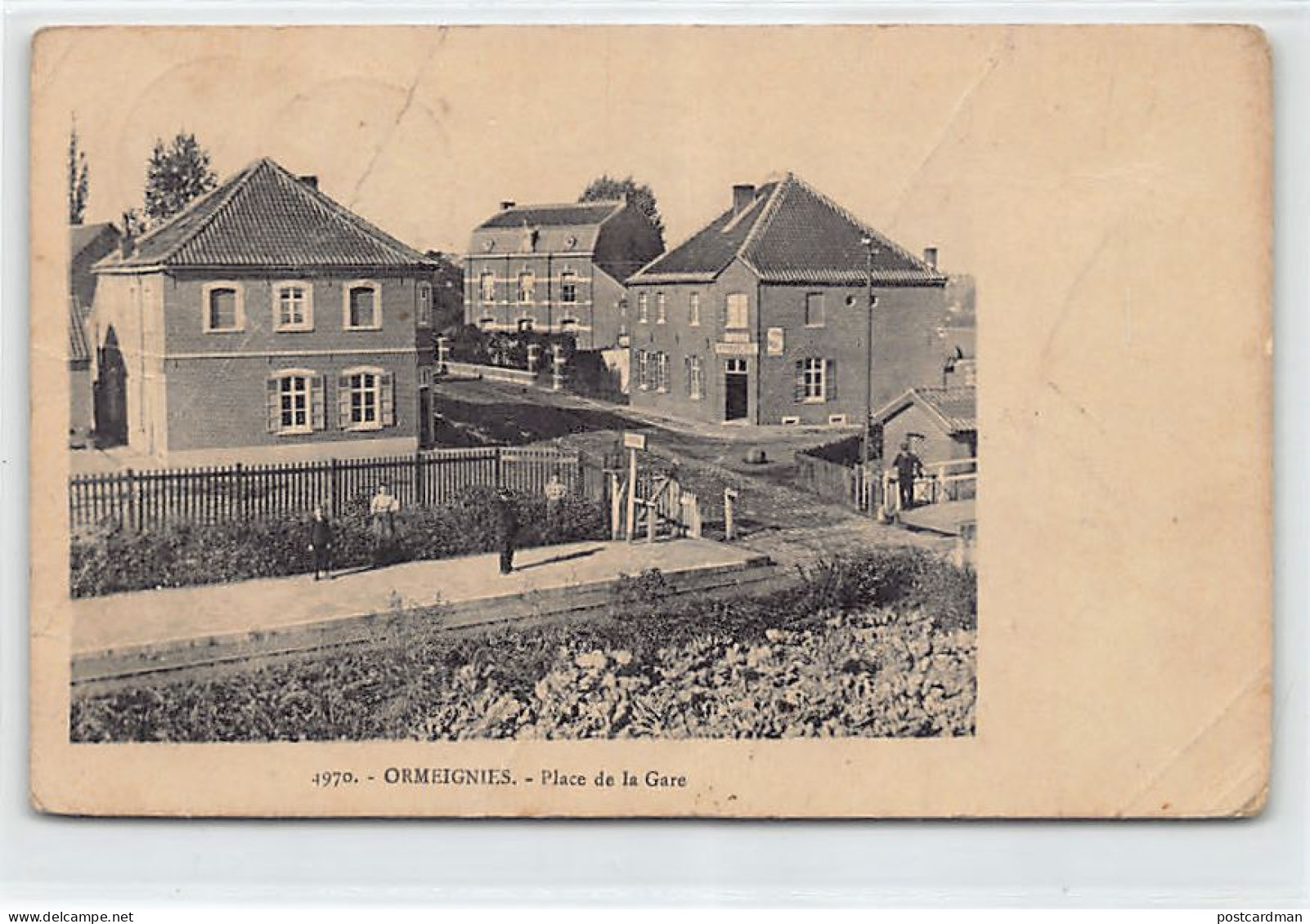 ORMEIGNIES (Hainaut) Place De La Gare - LA CARTE EST PLIÉE Voir Les Scans Pour L'état - Sonstige & Ohne Zuordnung