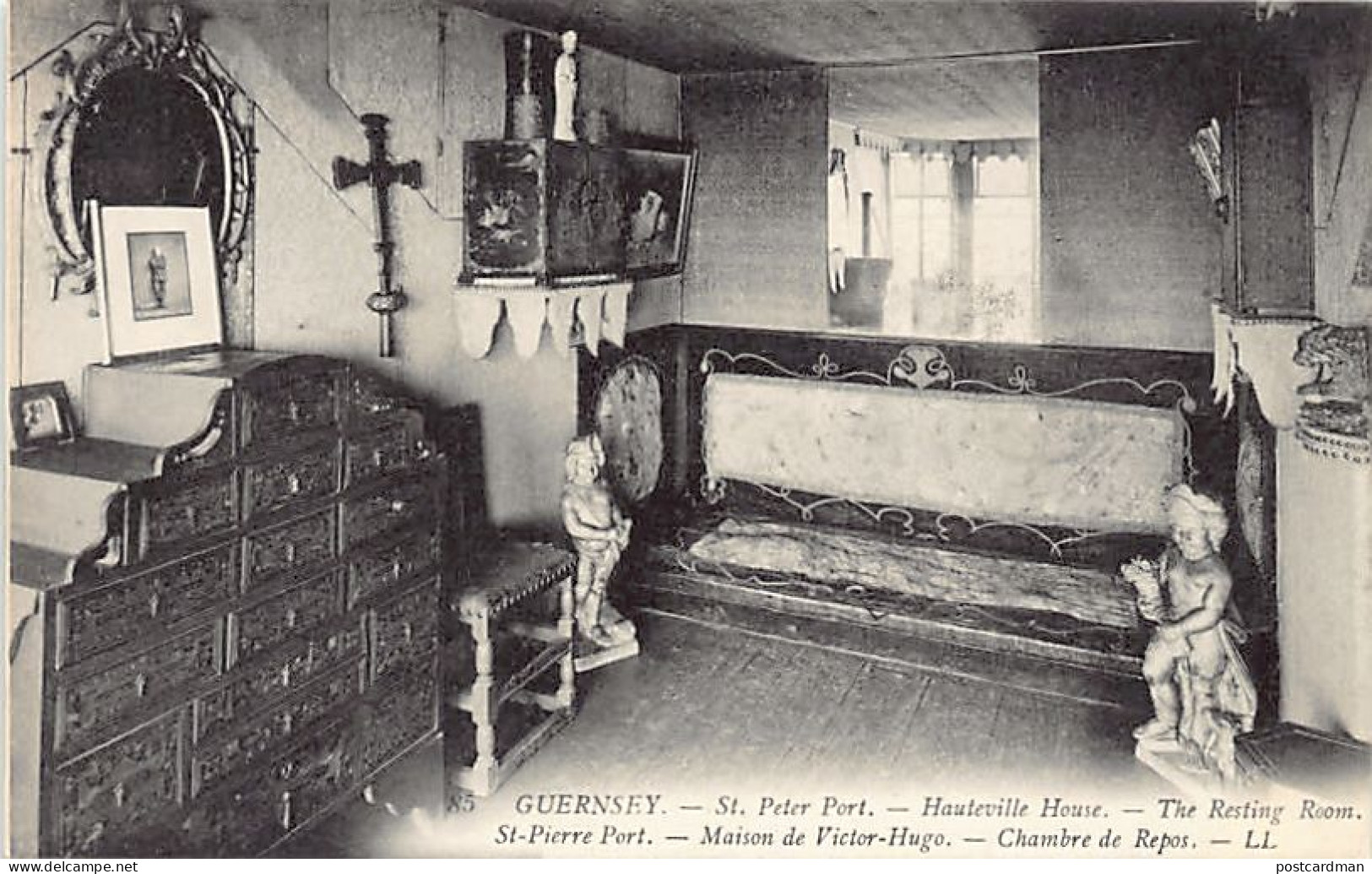 Guernsey - ST. PETER PORT - Hauteville House - The Resting Room - Publ. LL Levy 85 - Guernsey