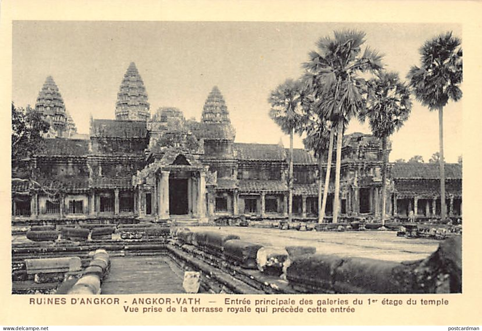 Cambodge - Ruines D'Angkor - ANGKOR VAT - Entrée Principale Des Galeries Su 1er étage Du Temple - Ed. Nadal  - Cambodja