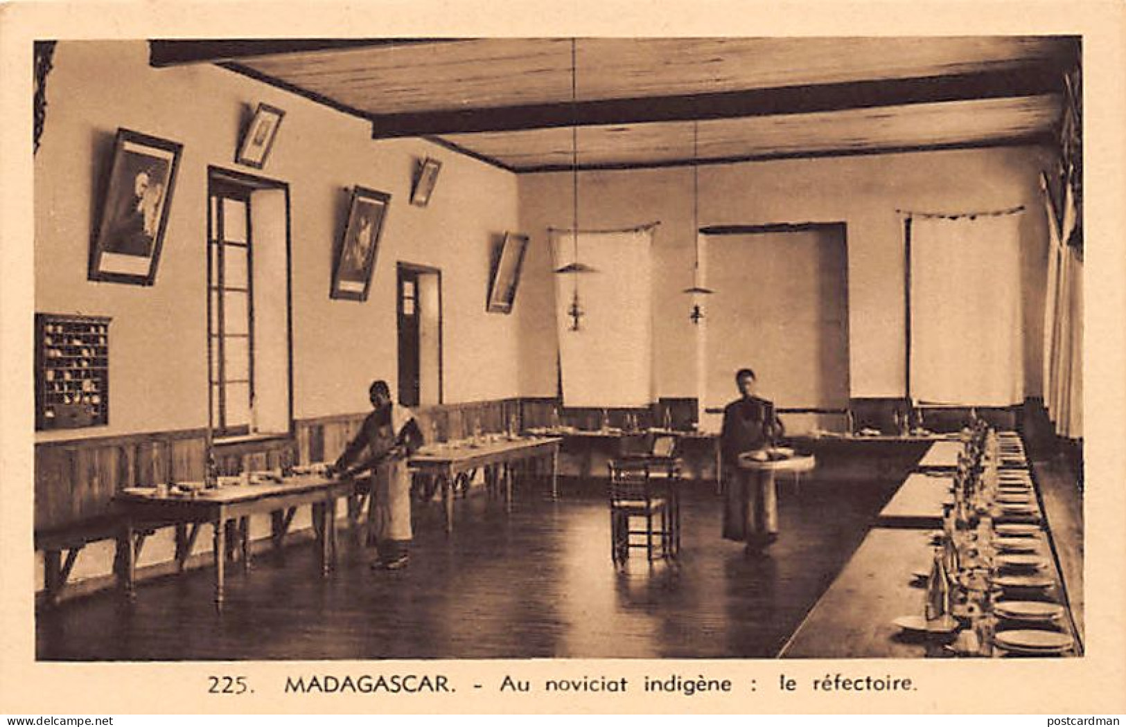 Madagascar - Au Noviciat Indigène - Le Réfectoire - Ed. L'Oeuvre Des Prêtres Malgaches 225 - Madagaskar