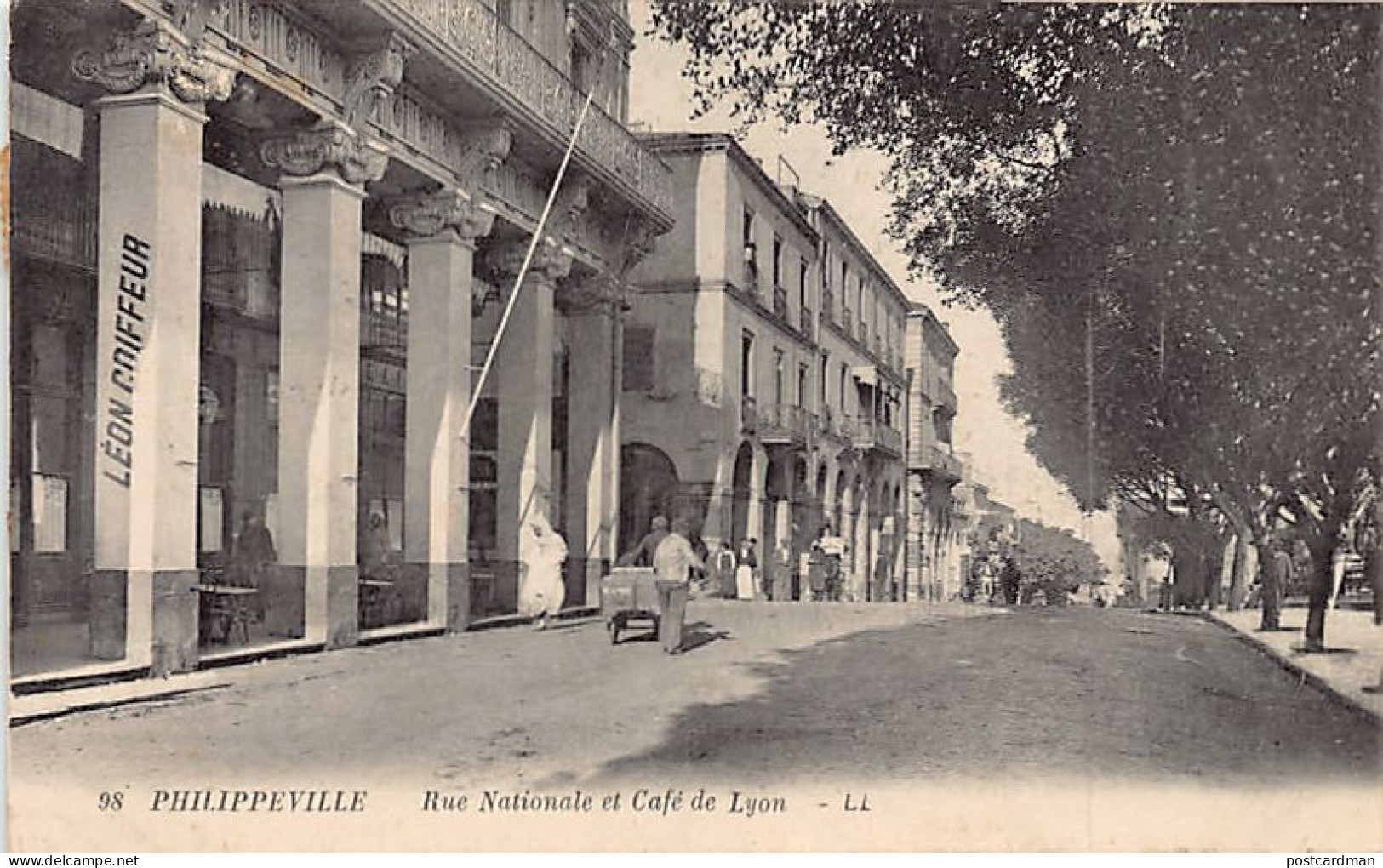 Algérie - SKIKDA Philippeville - Rue Nationale Et Café De Lyon - Léon Coiffeur - - Skikda (Philippeville)