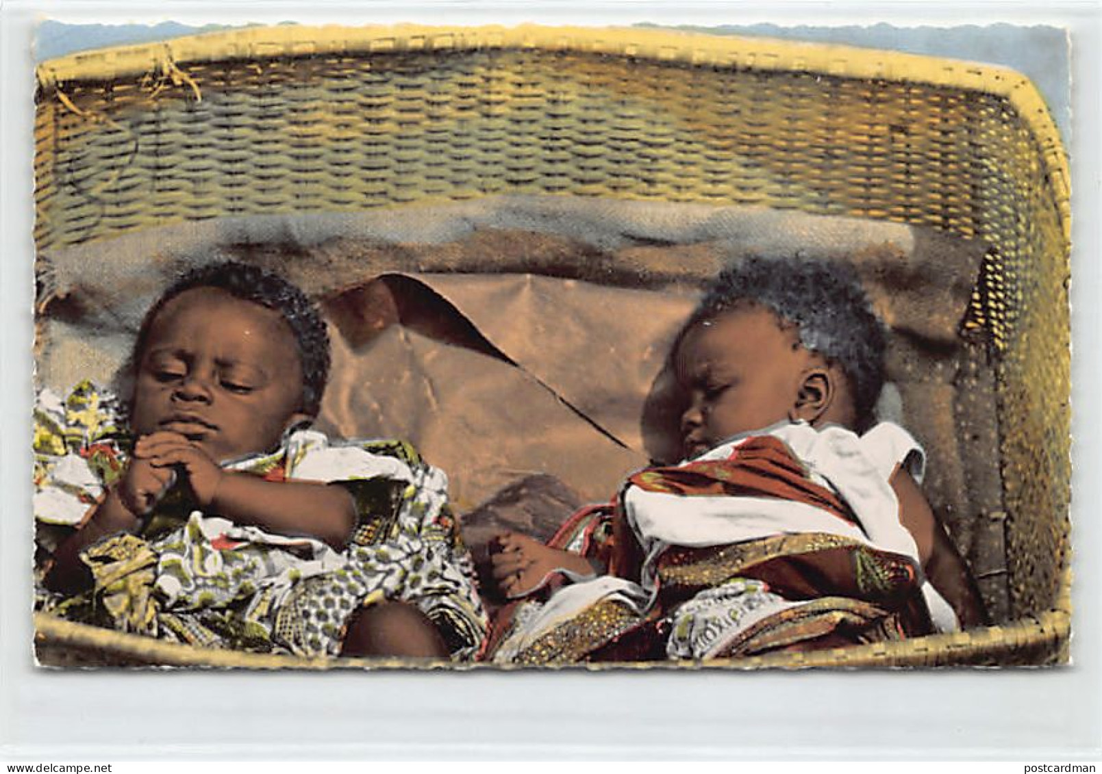 Congo Kinshasa - Jeunes Enfants Dans Une Vannerie - Ed. Librairie Congolaise 2341 - Belgian Congo