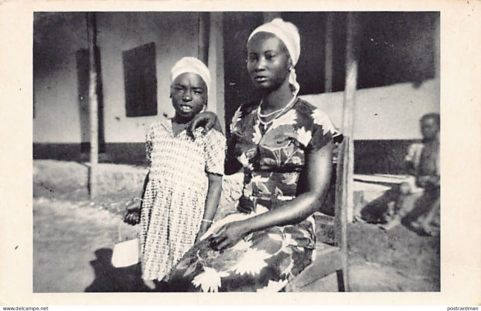 Cameroun - YOKO - Madame En Robe Des Dimanches - Ed. Mission Catholique 13 - Camerun
