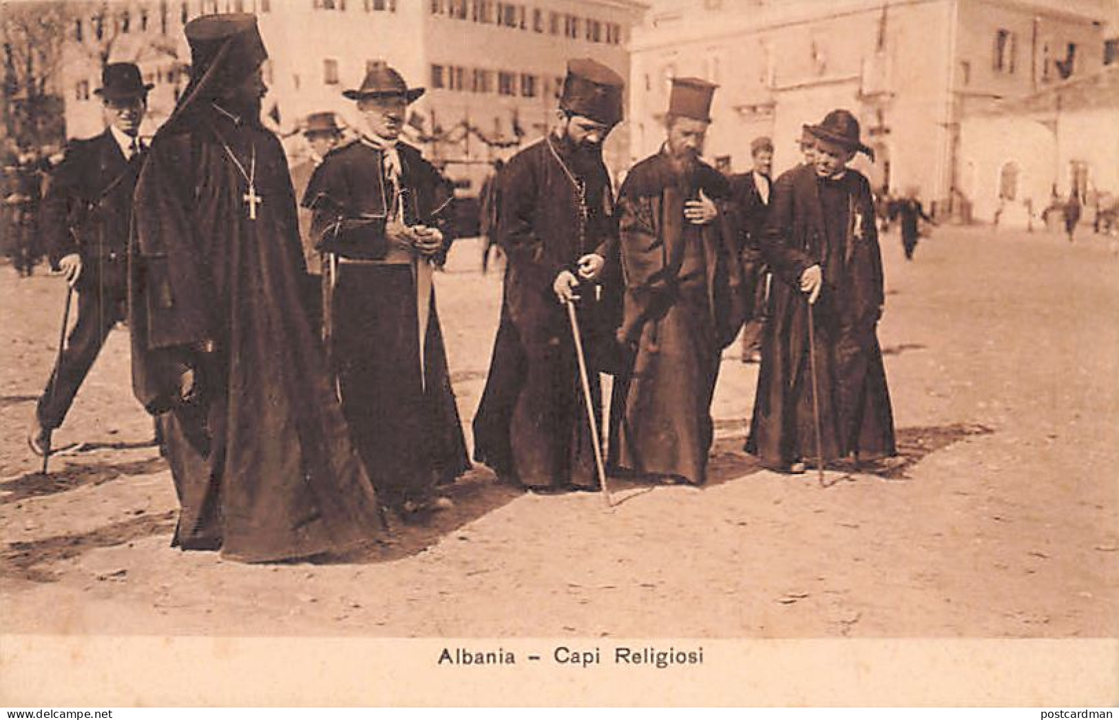 Albania - Religious Leaders (Catholic And Orthodox Priests) - Publ. Unknown  - Albanie