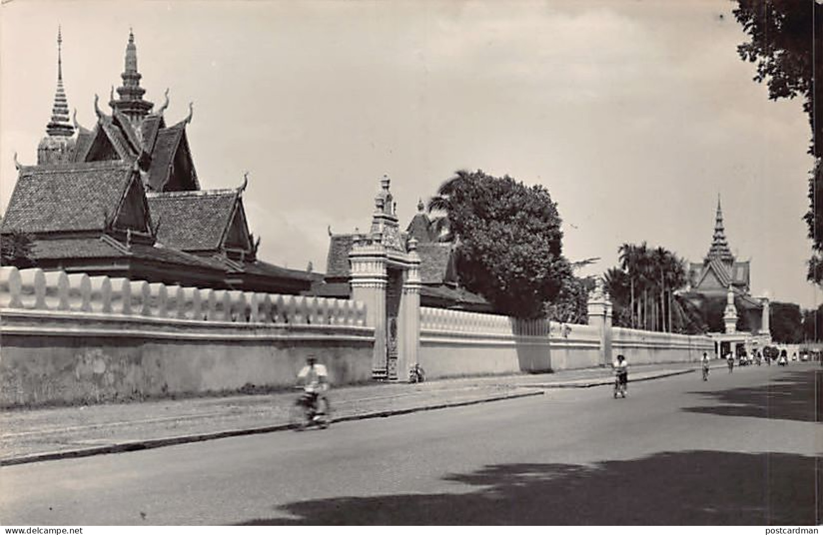 Cambodge - PHNOM PENH - Le Palais Royal - Façade Extérieure - Ed. Librairie Centrale 62 - Camboya