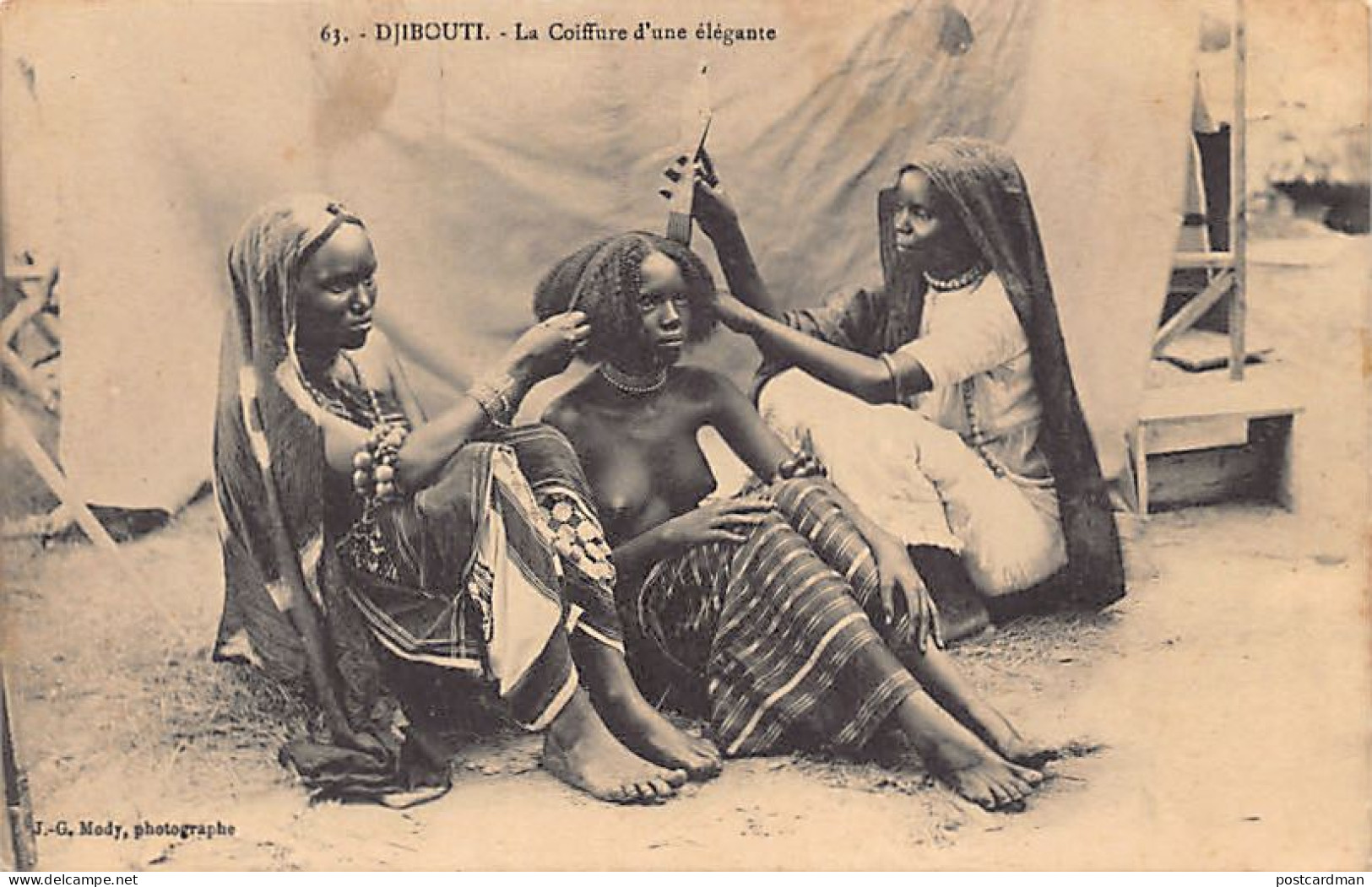 Djibouti - NU ETHNIQUE - La Coiffure D'une élégante - Ed. J.-G. Mody 63 - Djibouti