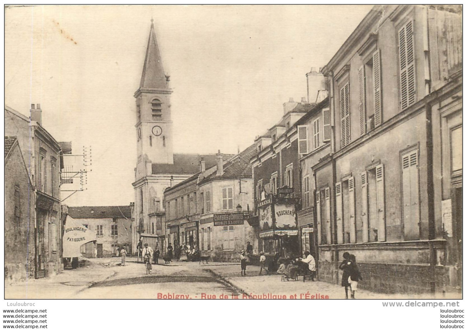 BOBIGNY RUE DE LA REPUBLIQUE ET L'EGLISE - Bobigny