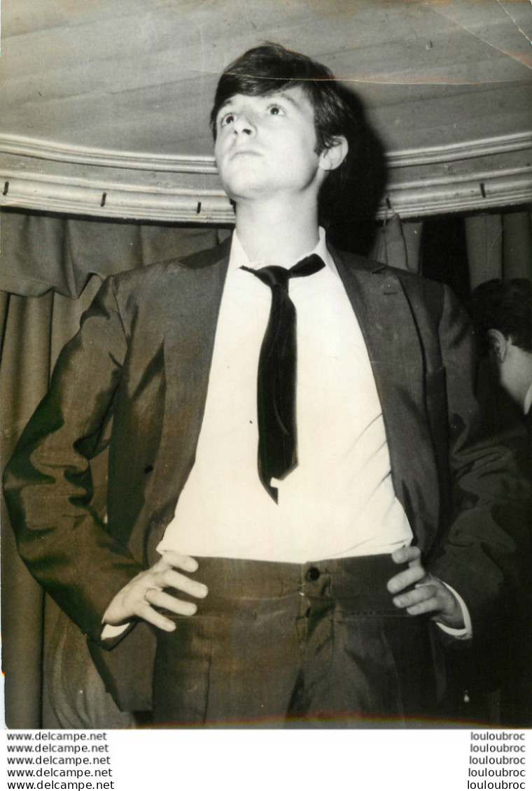 MOUSTIQUE LE RIVAL DE JOHNNY HALLIDAY 1963  PHOTO DE PRESSE ORIGINALE 18 X 13 CM - Berühmtheiten