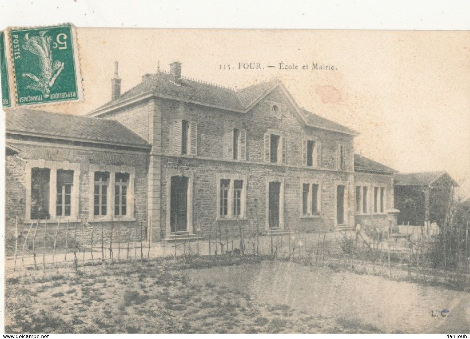 38 // FOUR  Ecole Et Mairie  115 - Sonstige & Ohne Zuordnung