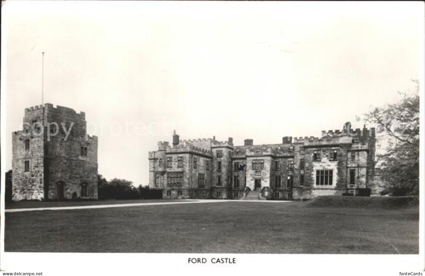 11774765 Ford Berwick-upon-Tweed Castle Berwick-upon-Tweed - Andere & Zonder Classificatie