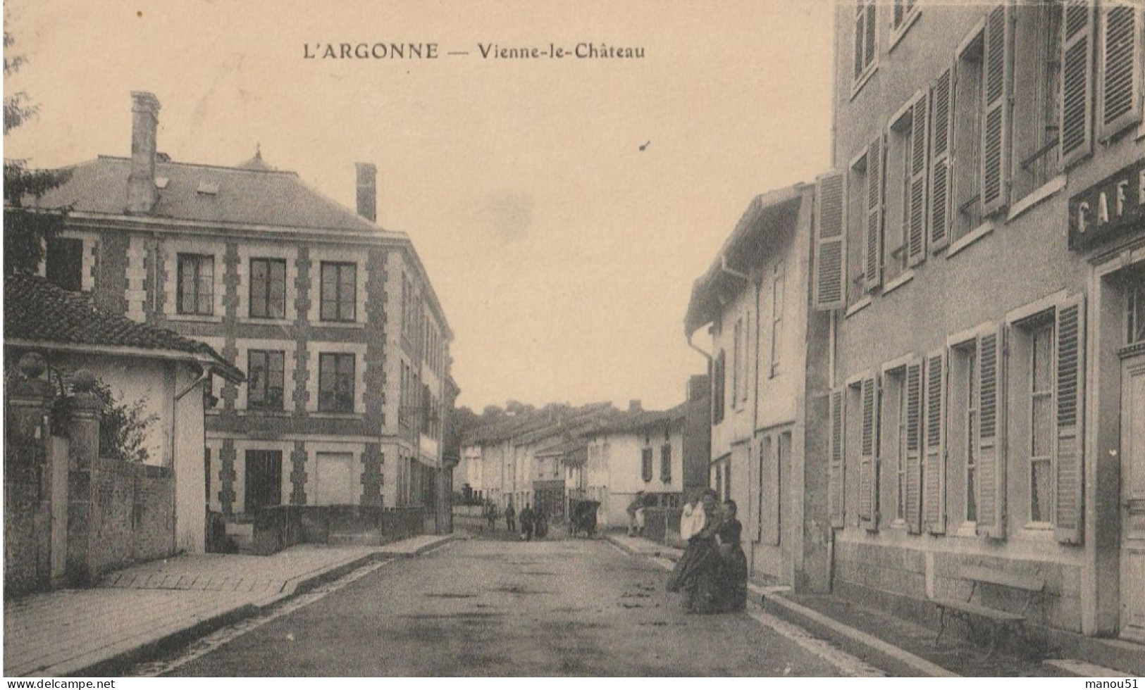 VIENNE LE CHATEAU   Une Rue - Other & Unclassified