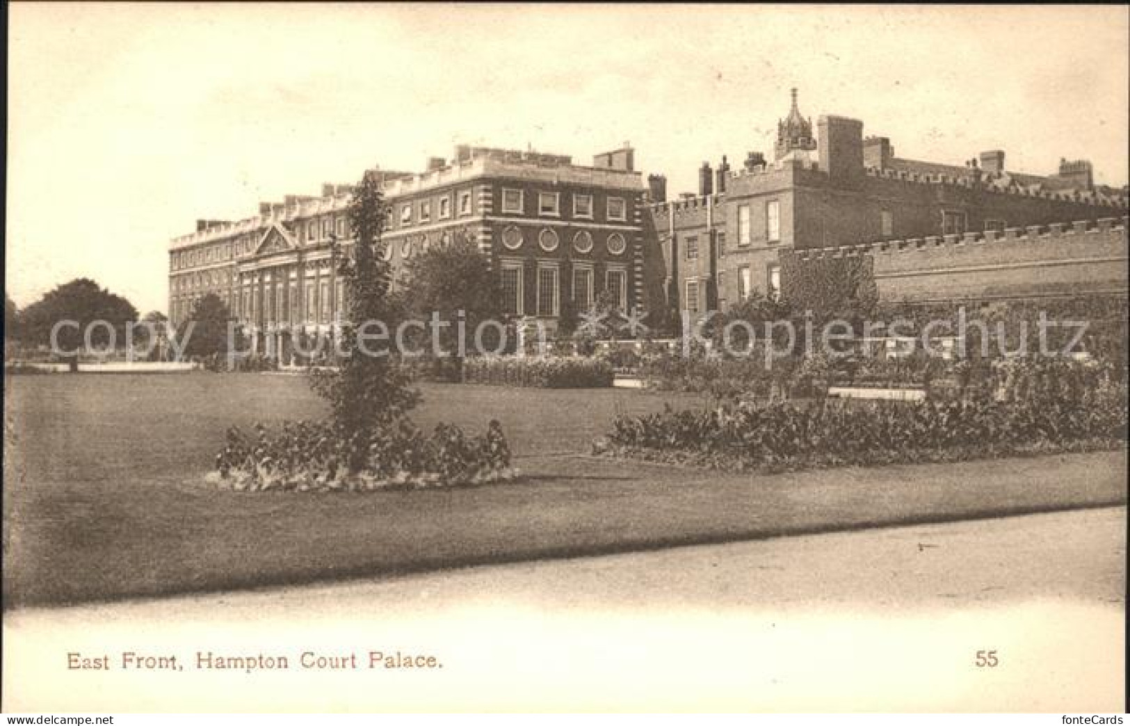 11774638 Richmond_upon_Thames East Front Hampton Court Palace Morland Series - Other & Unclassified