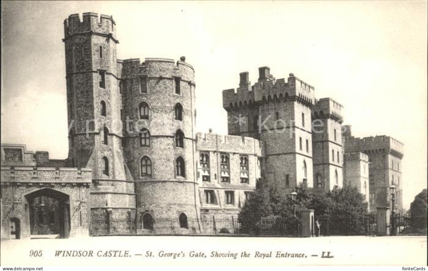 11774632 Windsor_Castle St George's Gate Showing Royal Entrance - Other & Unclassified