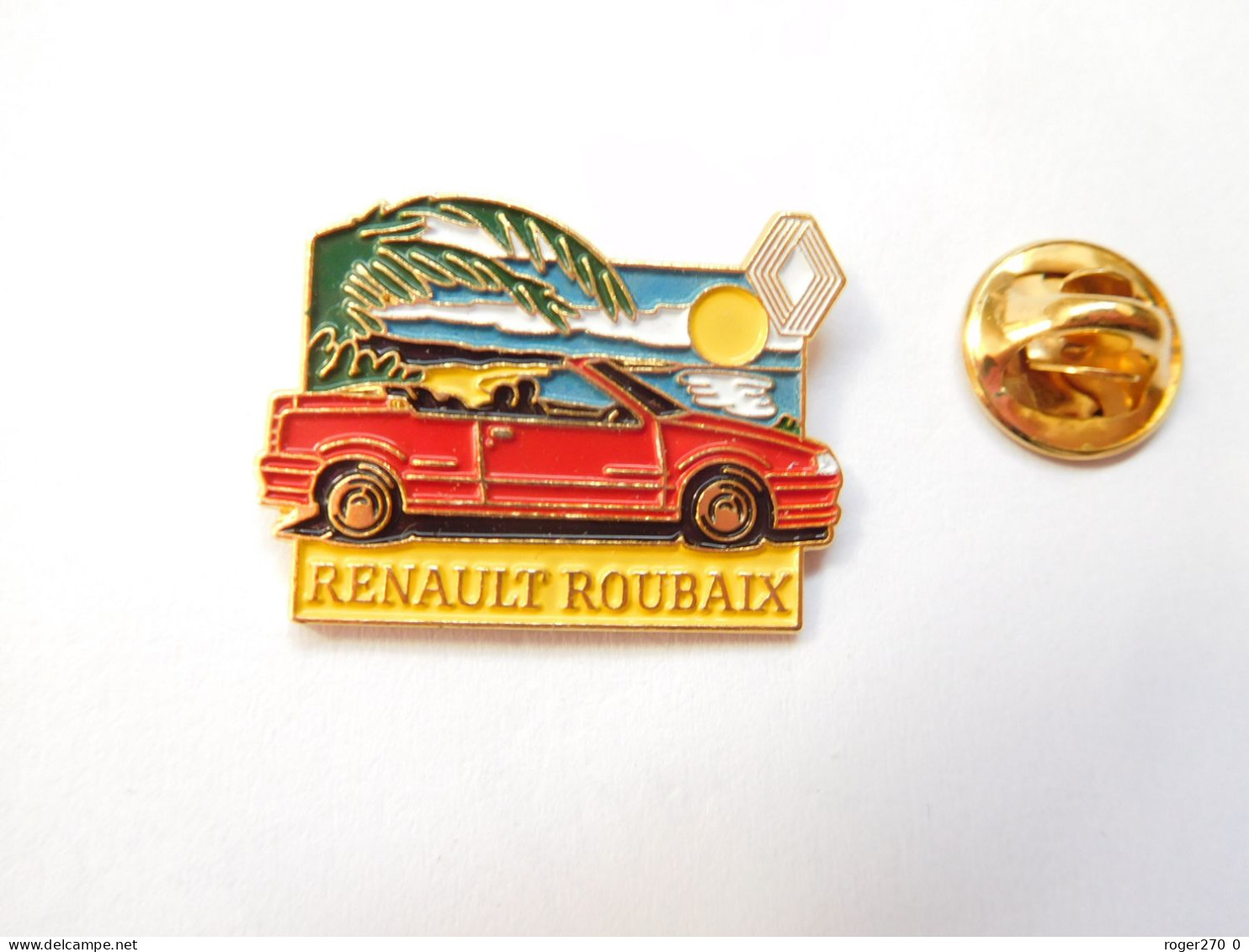 Beau Pin's , Auto Renault 19 Rouge , Roubaix , Palmier , Verso Granité - Renault
