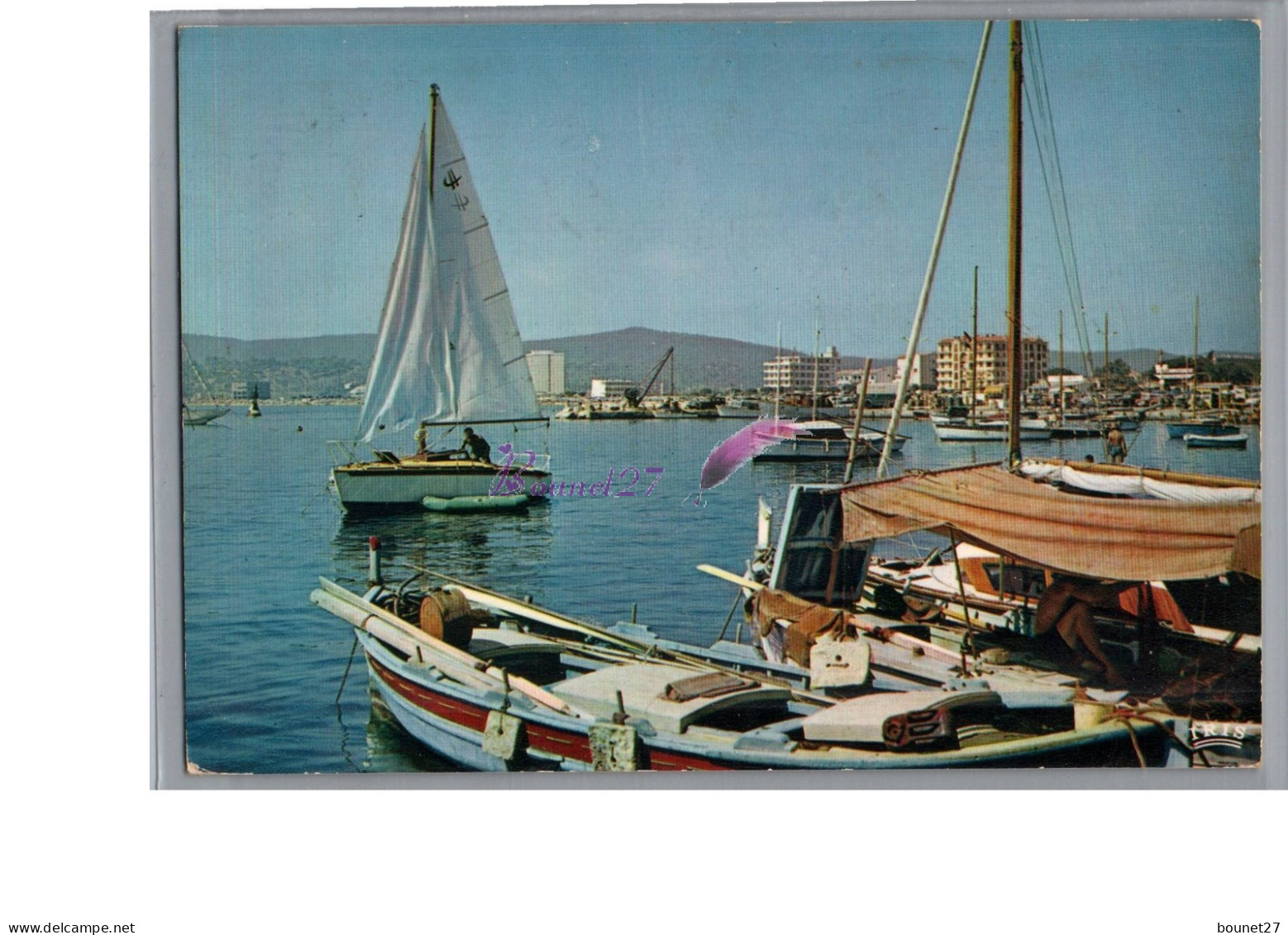 LE LAVANDOU 83 - Vue Generale Sur Le Port The Harbour 1962 Bateau Voilier Boat - Le Lavandou