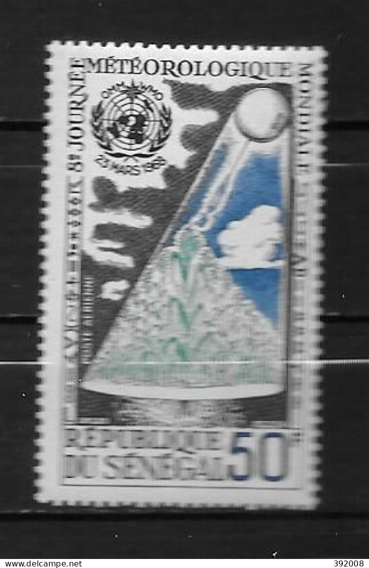PA - 1968 - N° 64 **MNH - Journée Météorologique - Senegal (1960-...)