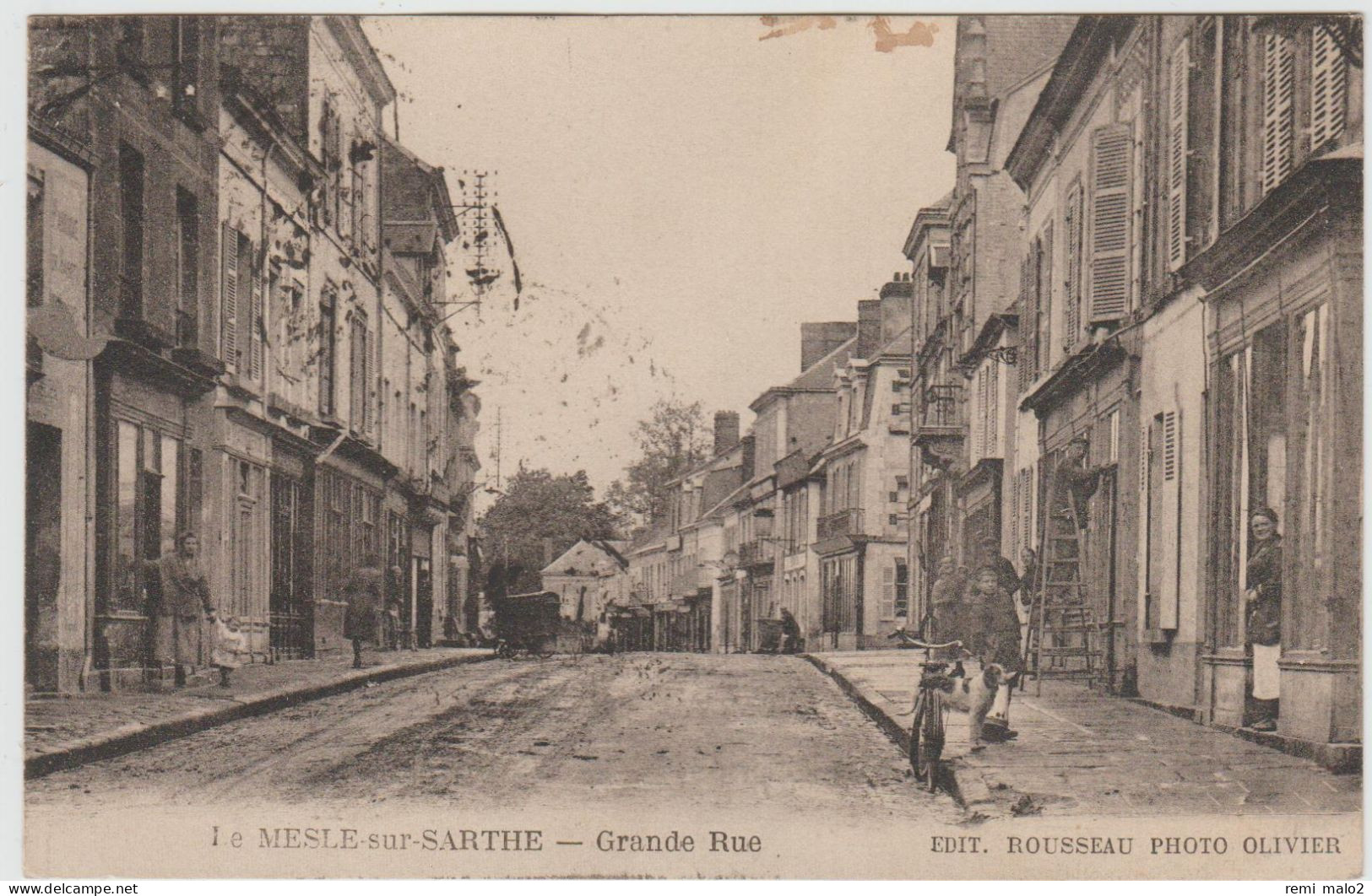 CARTE POSTALE   LE MESLE SUR SARTHE 61  Grande Rue - Le Mêle-sur-Sarthe