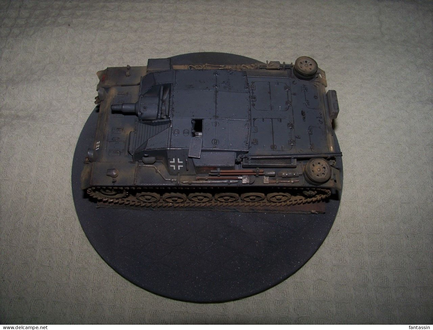 Maquette monté et peinte du char allemand  STUG III Ausf. B, Sd. Kfz.  "  Barbarossa 1941 " .. aux 1/35 ...