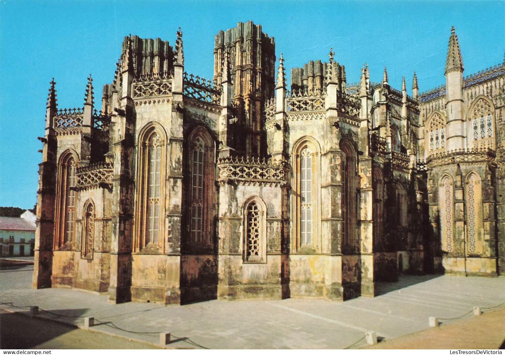 PORTUGAL - Batalha (Portugal) - Monastère - Extérieure Des Chapelles Imparfaites (Côté Nord) - Carte Postale - Leiria