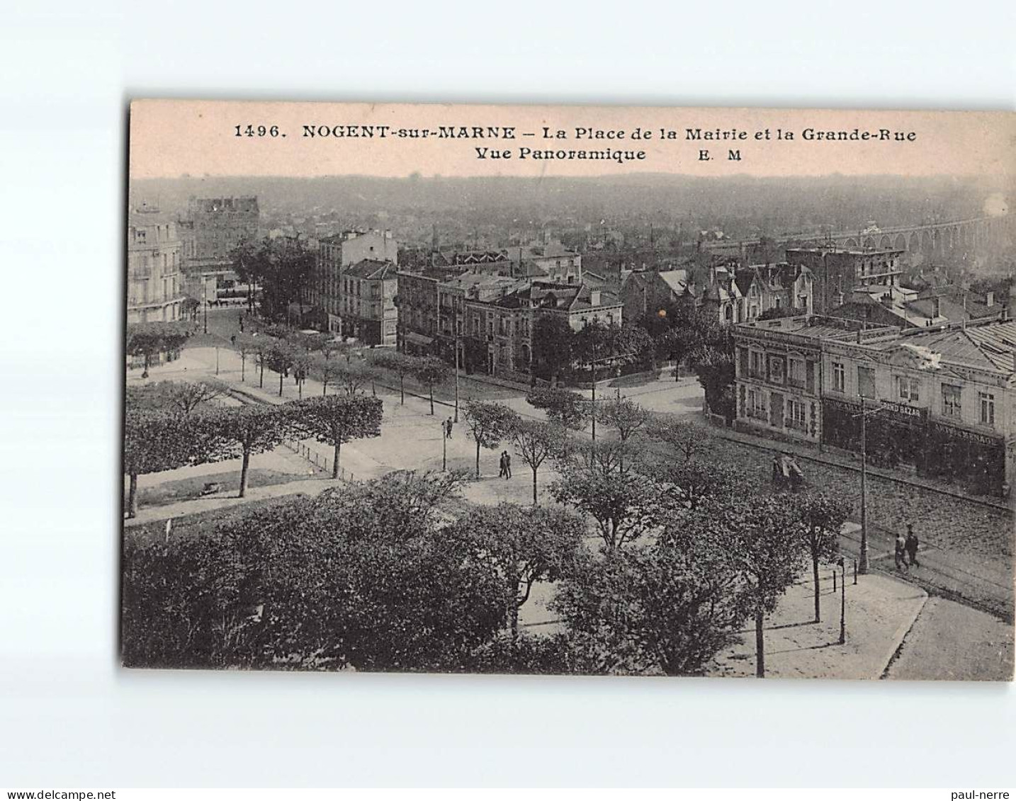 NOGENT SUR MARNE : La Place De La Mairie Et La Grande Rue, Vue Panoramique - état - Nogent Sur Marne