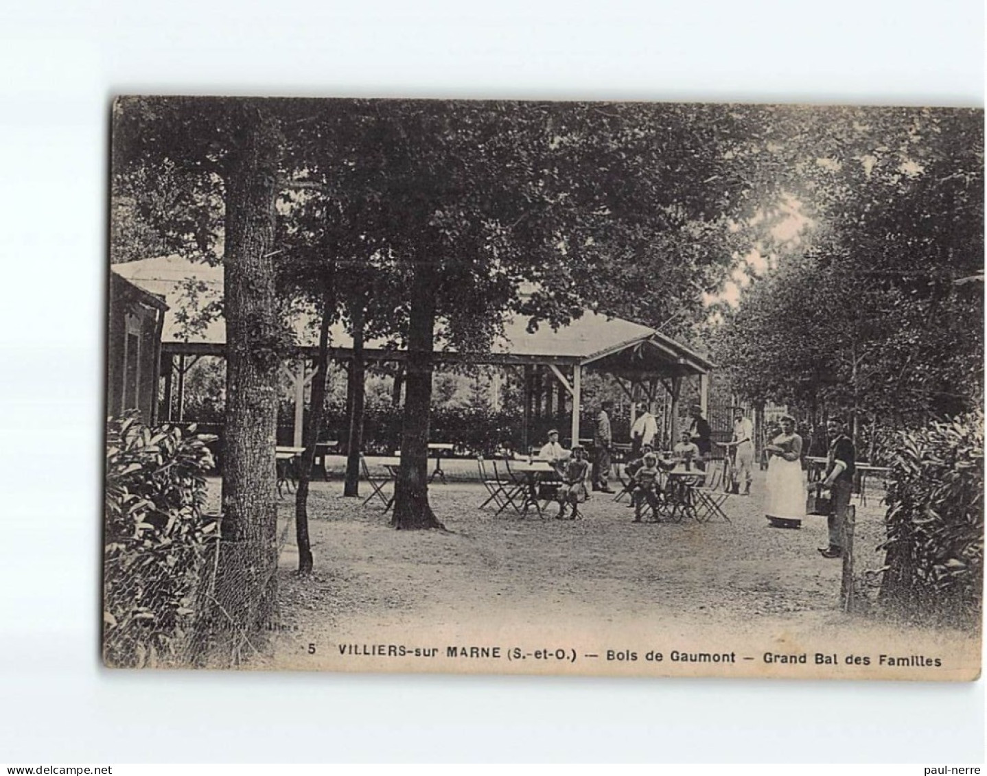 VILLIERS SUR MARNE : Bois De Gaumont, Grand Bal Des Familles - état - Villiers Sur Marne