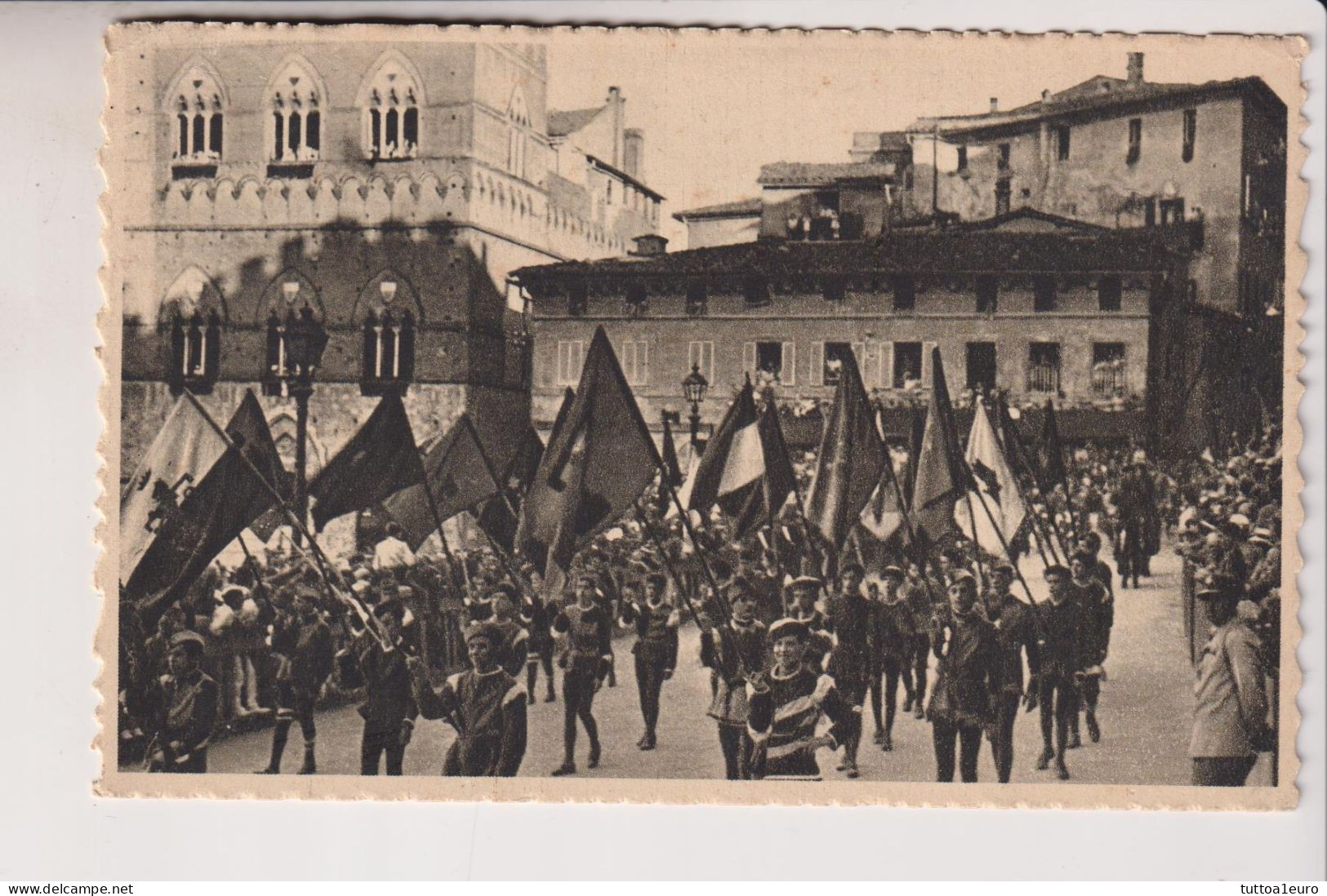 SIENA  IL CORTEO STORICO DEL PALIO  NO VG - Siena