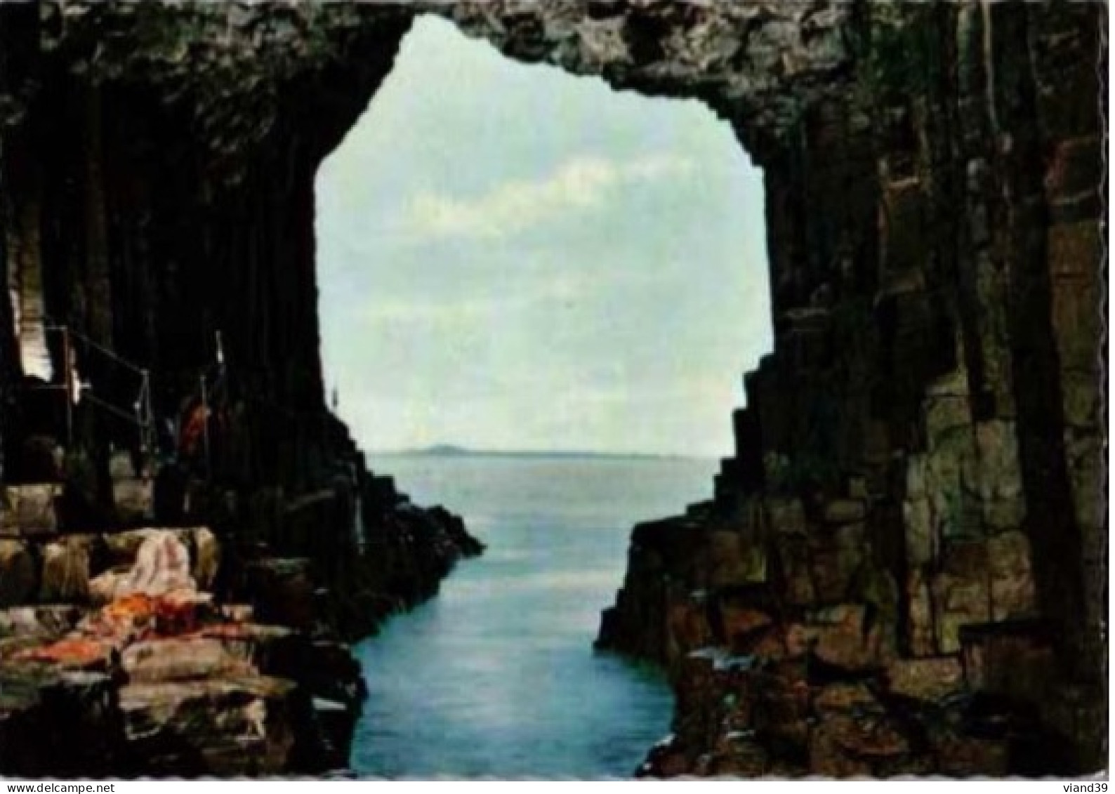 FINGAL'S CAVE. - Island Of Staffa   -  Non Circulée - Argyllshire