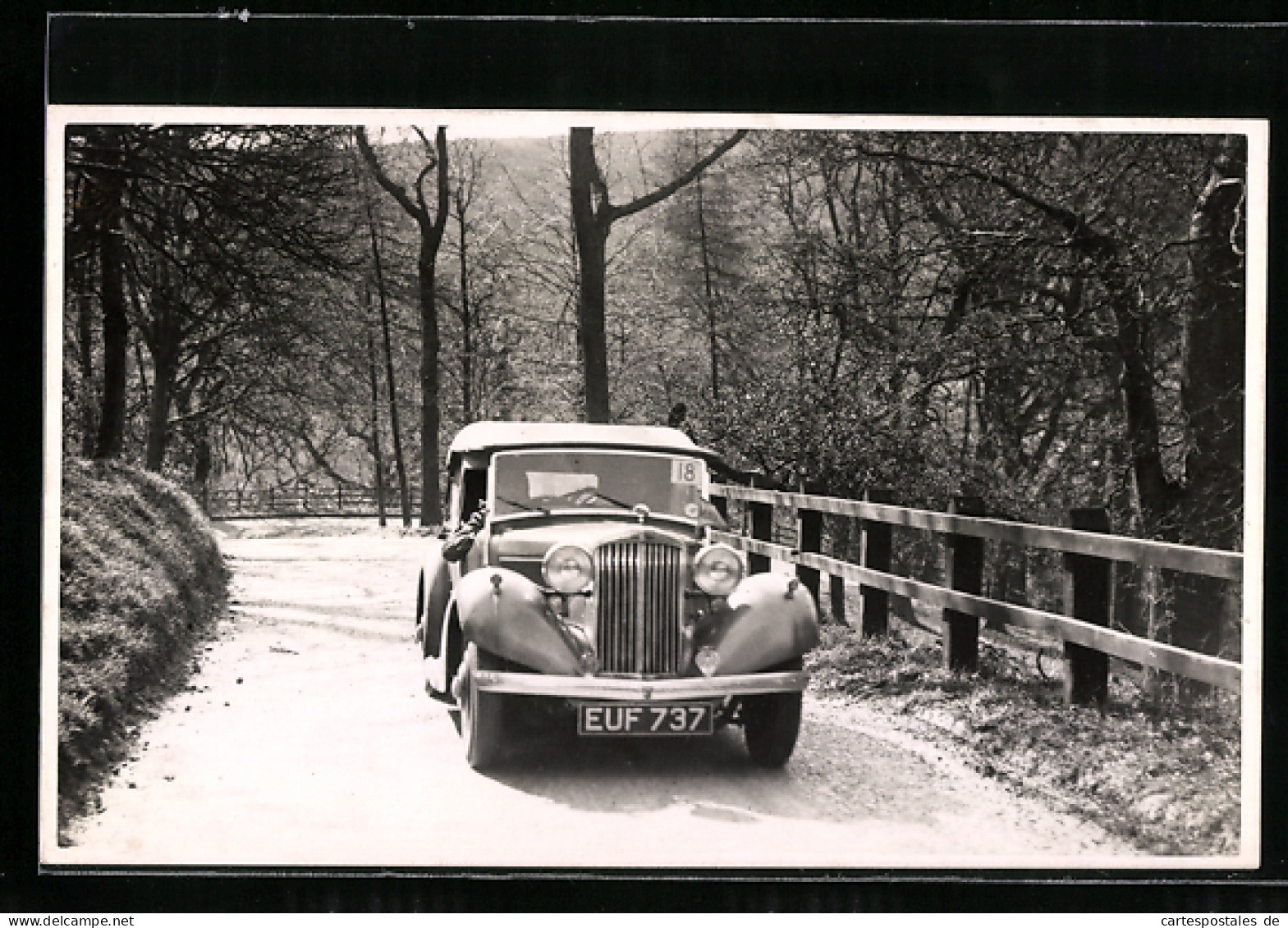 AK Auto Sunbeam Talbot Ten Bei Einem Autorennen  - Autres & Non Classés